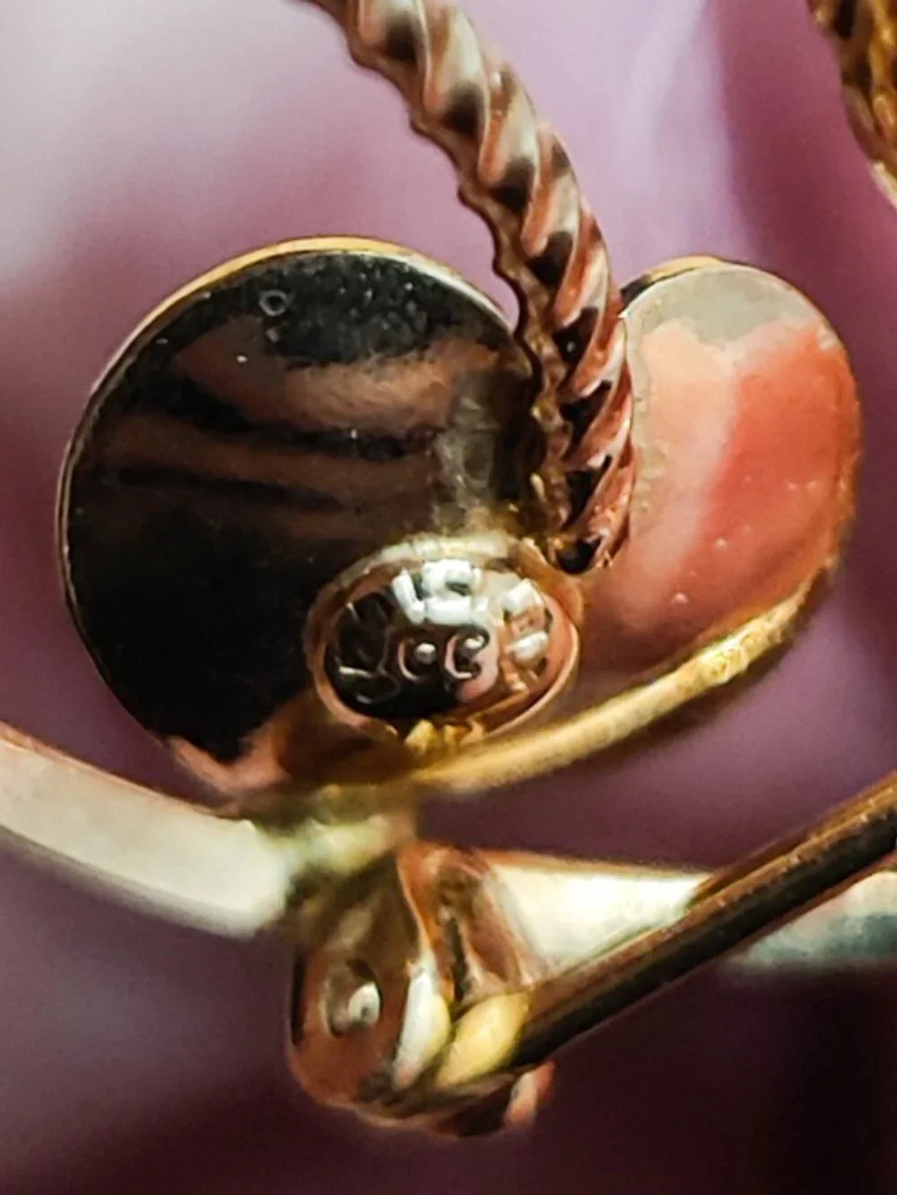 Vintage Curtis Creations 14K Gold Filled Leaf Brooch